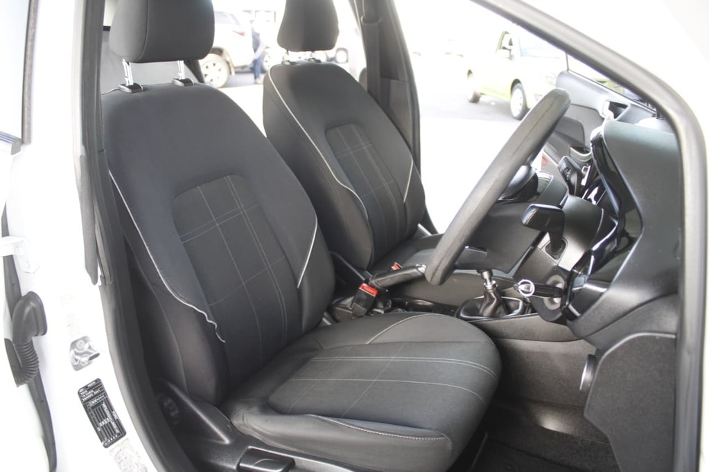 2019 FORD FIESTA, White, 100282Kms, Manual, Hatchback, Diesel, R179 990, Bellville