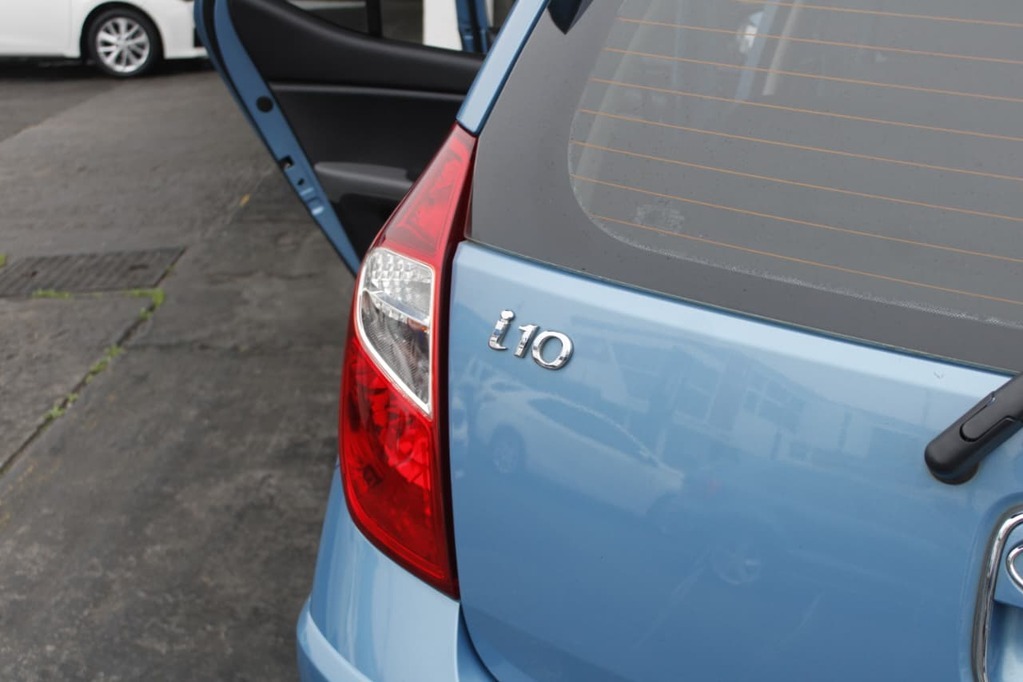 2015 HYUNDAI i10, Blue, 119000Kms, Manual, , Petrol, R109 900, Bellville