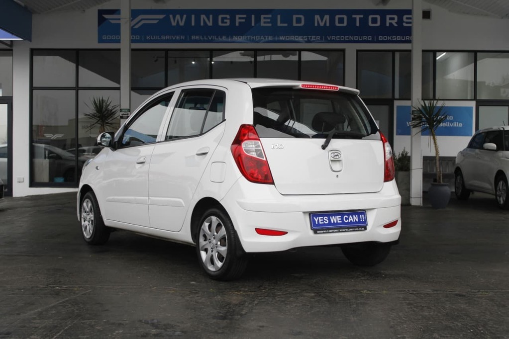 2016 HYUNDAI i10, White, 138400Kms, Automatic, Hatchback, Petrol, R124 900, Wingfield Motors Bellville