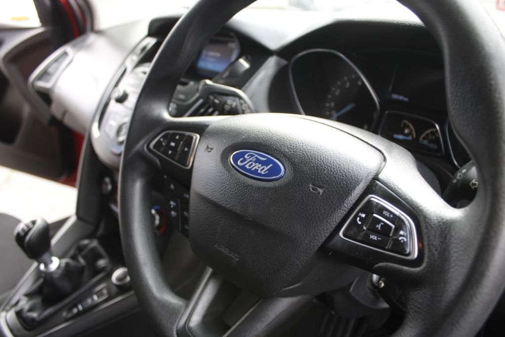 2016 FORD FOCUS, Red, 125500Kms, Manual, Hatchback, Petrol, R149 900, Wingfield Motors Bellville