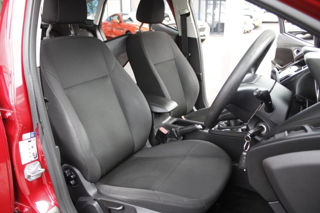 2016 FORD FOCUS, Red, 125500Kms, Manual, Hatchback, Petrol, R149 900, Wingfield Motors Bellville