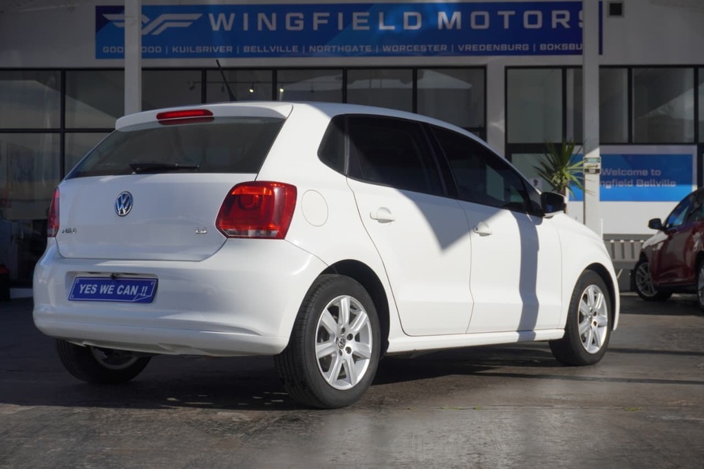 2011 VOLKSWAGEN POLO, White, 179890Kms, Manual, , Petrol, R137 990, Bellville