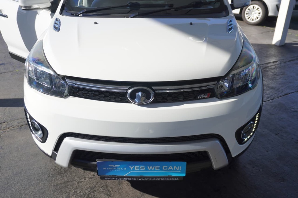 2018 GWM M4, White, 85000Kms, Manual, , Petrol, R149 900, Bellville