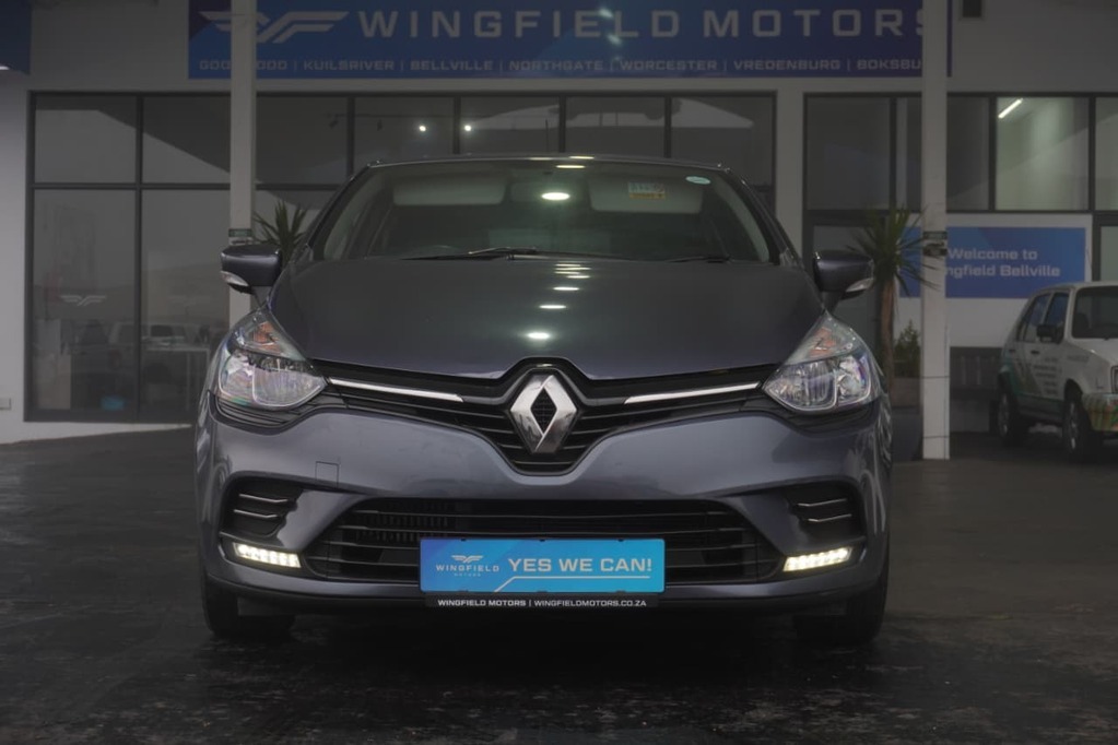 2019 RENAULT CLIO IV, Grey, 95500Kms, Manual, Hatchback, Petrol, R149 900, Wingfield Motors Bellville