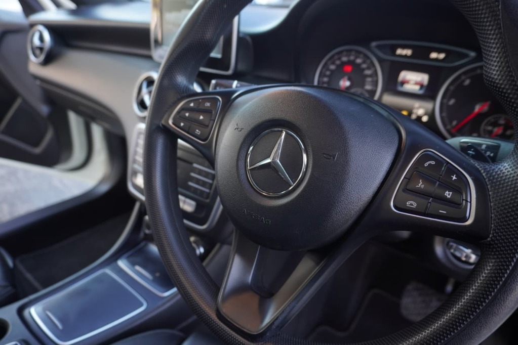 2016 MERCEDES-BENZ A CLASS, White, 130200Kms, Automatic, Hatchback, Diesel, R249 900, Wingfield Motors Bellville