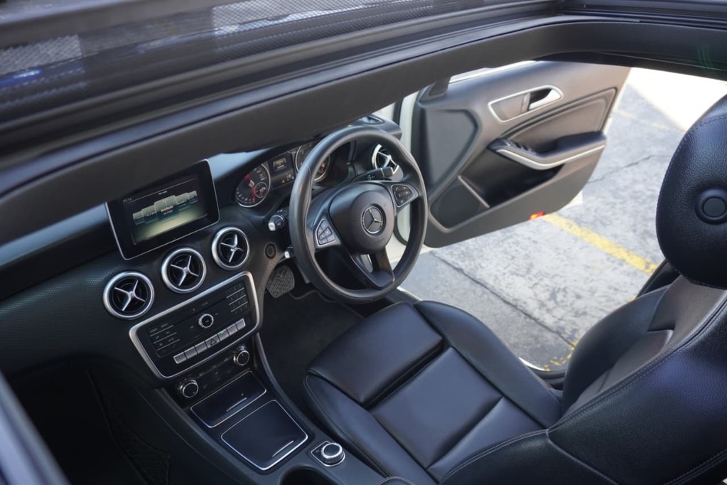 2016 MERCEDES-BENZ A CLASS, White, 130200Kms, Automatic, Hatchback, Diesel, R249 900, Wingfield Motors Bellville