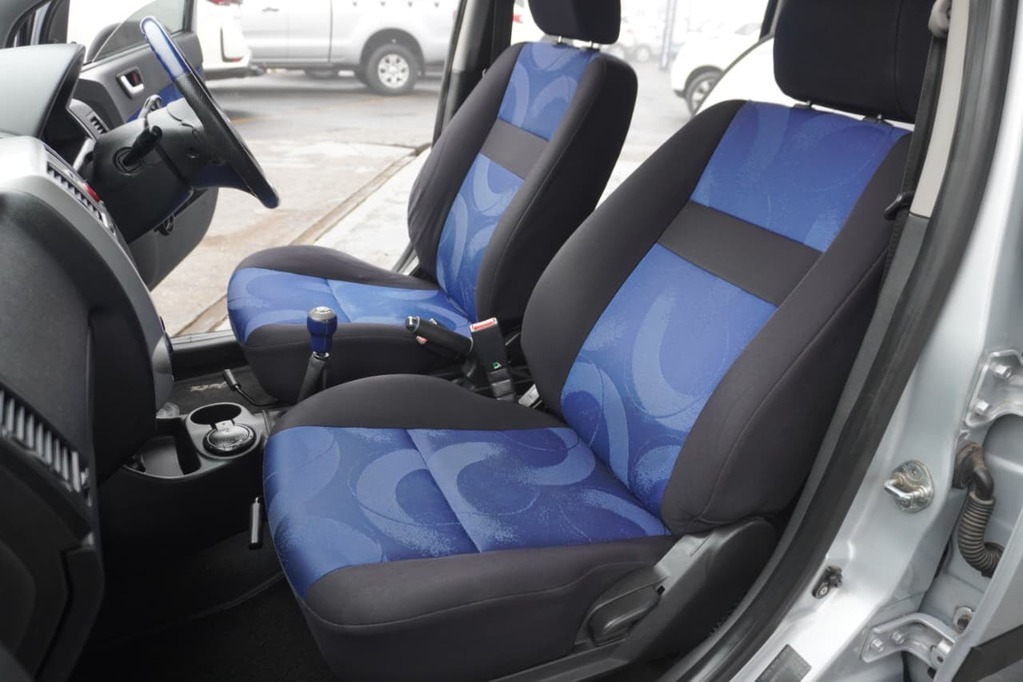 2011 HYUNDAI GETZ, Silver, 112565Kms, Manual, Hatchback, Petrol, R99 990, Wingfield Motors Bellville