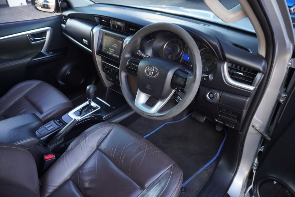 2019 TOYOTA FORTUNER, Grey, 175000Kms, Automatic, SUV, Diesel, R399 900, Bellville