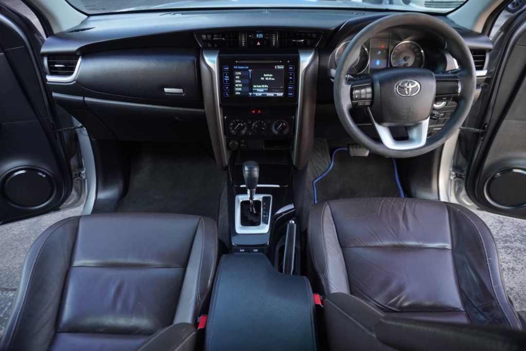 2019 TOYOTA FORTUNER, Grey, 175000Kms, Automatic, SUV, Diesel, R399 900, Bellville