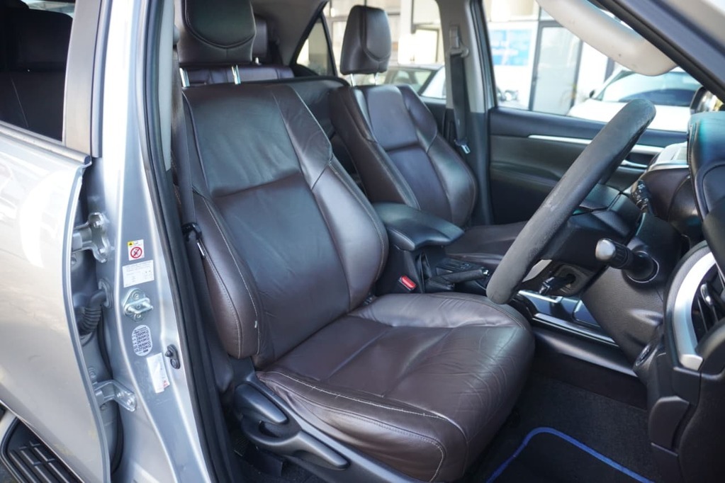 2019 TOYOTA FORTUNER, Grey, 175000Kms, Automatic, SUV, Diesel, R399 900, Bellville
