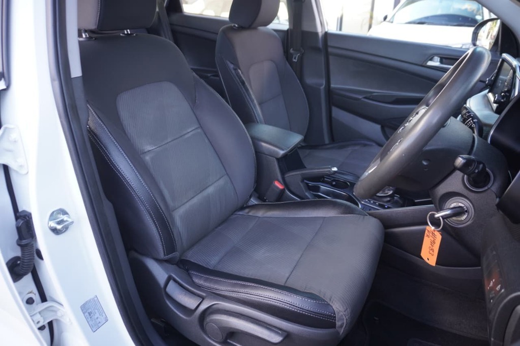 2021 HYUNDAI TUCSON, White, 137000Kms, Automatic, , Petrol, R249 900, Bellville