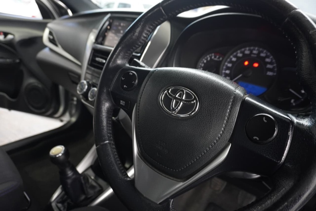 2019 TOYOTA YARIS, Silver, 77500Kms, Manual, , Petrol, R199 900, Bellville