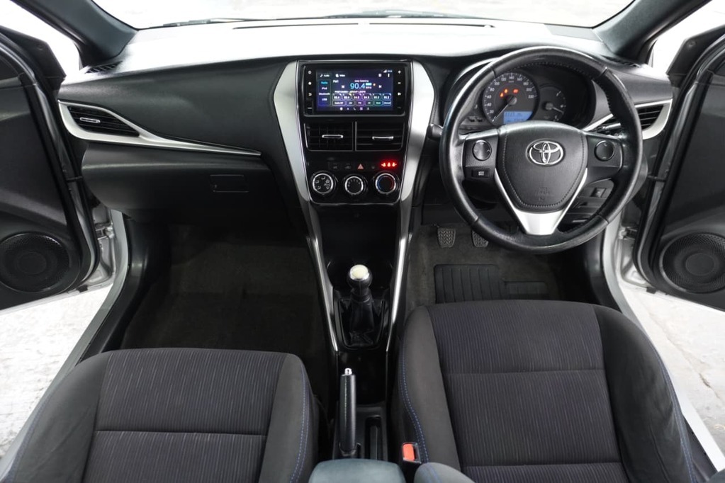 2019 TOYOTA YARIS, Silver, 77500Kms, Manual, , Petrol, R199 900, Bellville