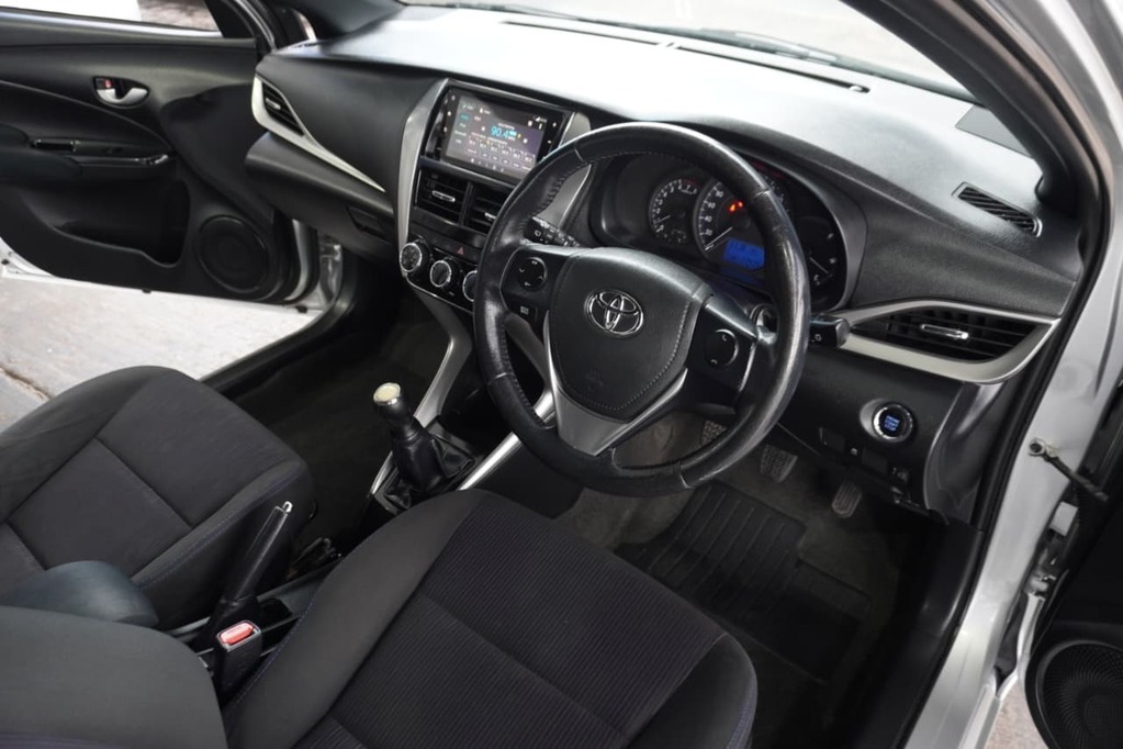 2019 TOYOTA YARIS, Silver, 77500Kms, Manual, , Petrol, R199 900, Bellville