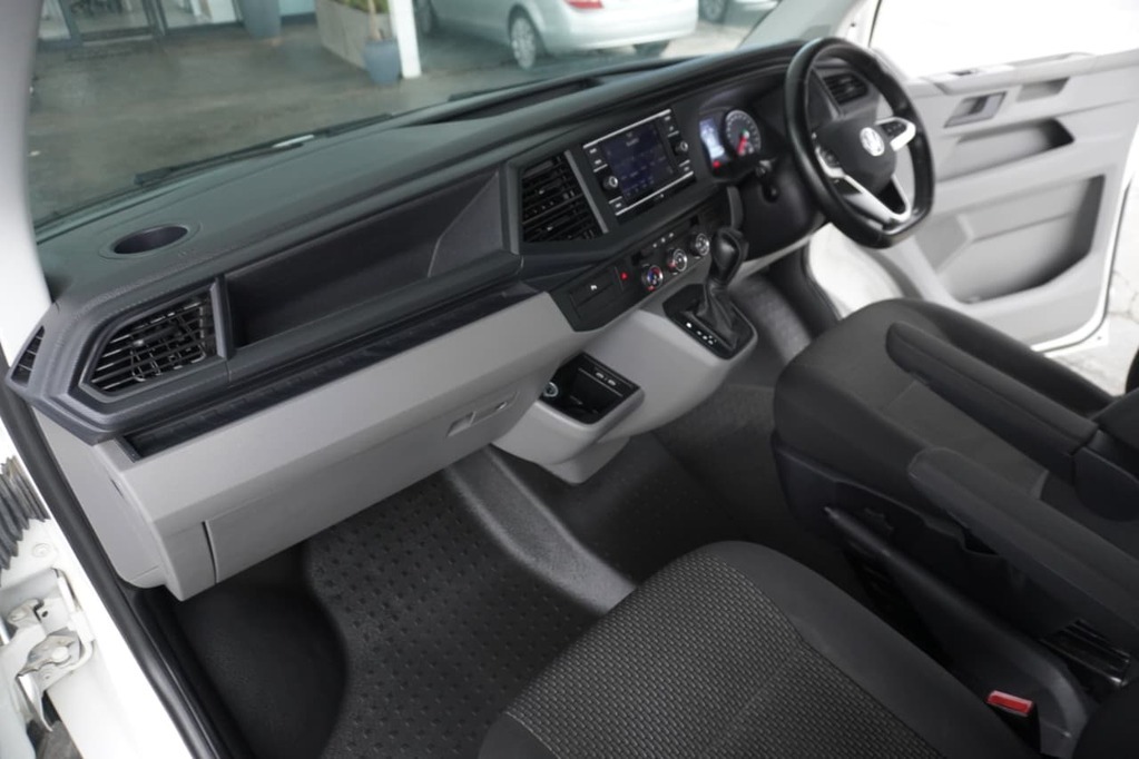 2024 VOLKSWAGEN T6, White, 56500Kms, Automatic, Commercial, Diesel, R669 900, Bellville