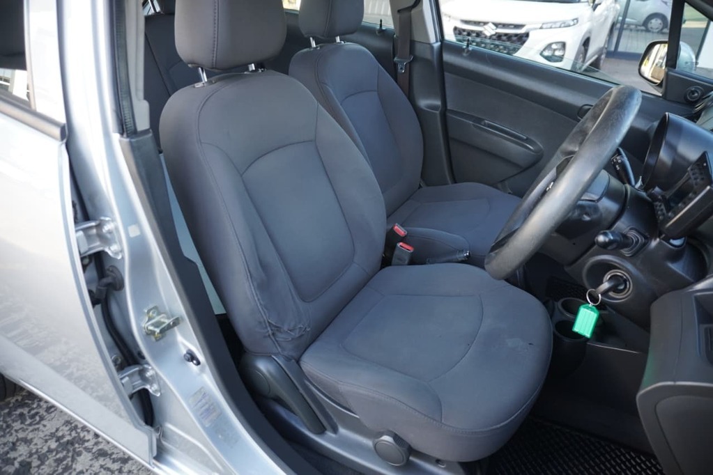 2012 CHEVROLET SPARK, Silver, 128053Kms, Manual, Hatchback, Petrol, R74 990, Bellville