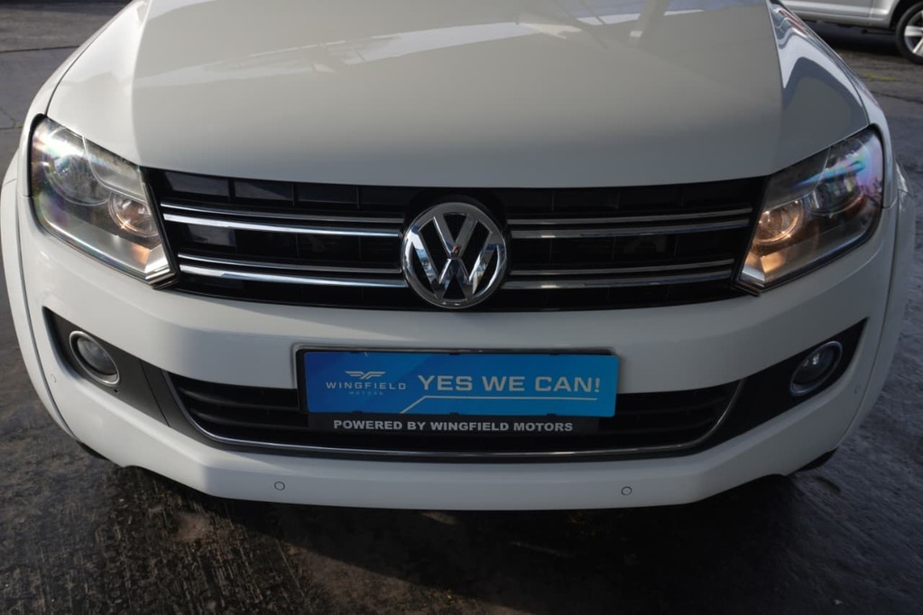 2016 VOLKSWAGEN AMAROK, White, 153200Kms, Automatic, Bakkie Double Cab, Diesel, R299 900, Bellville
