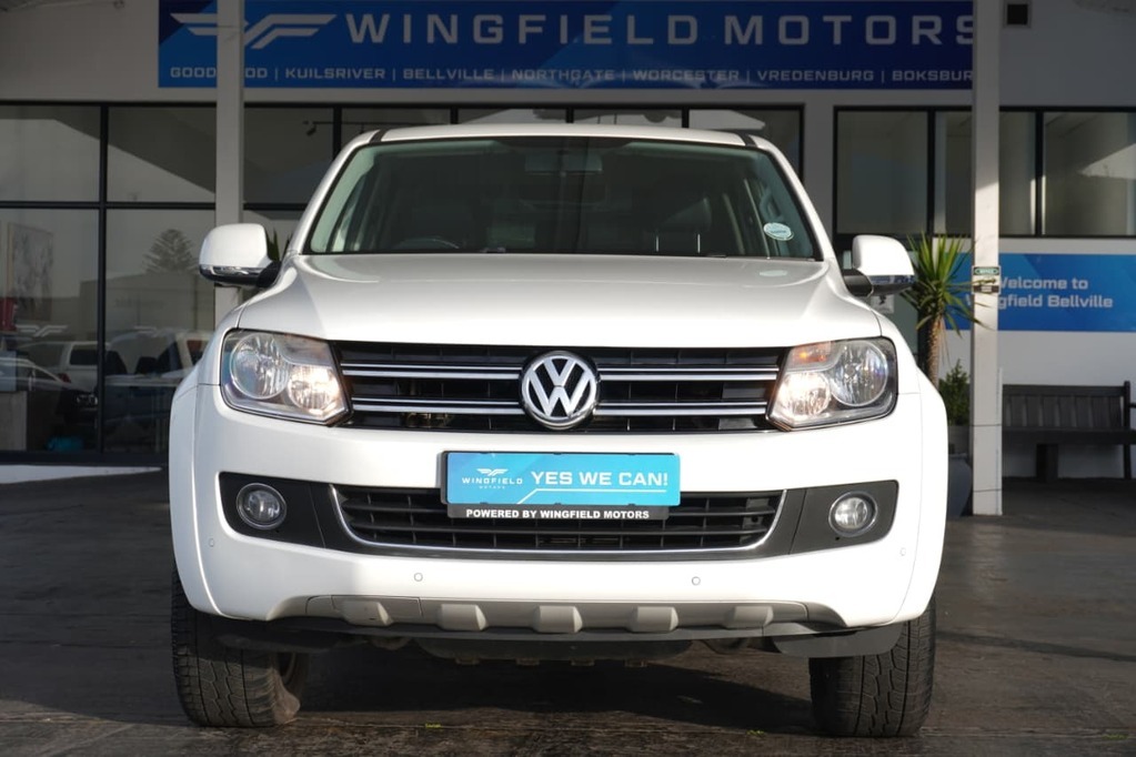 2016 VOLKSWAGEN AMAROK, White, 153200Kms, Automatic, Bakkie Double Cab, Diesel, R299 900, Bellville
