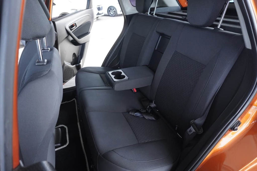 2021 SUZUKI VITARA, Orange, 98000Kms, Automatic, , Petrol, R214 900, Bellville