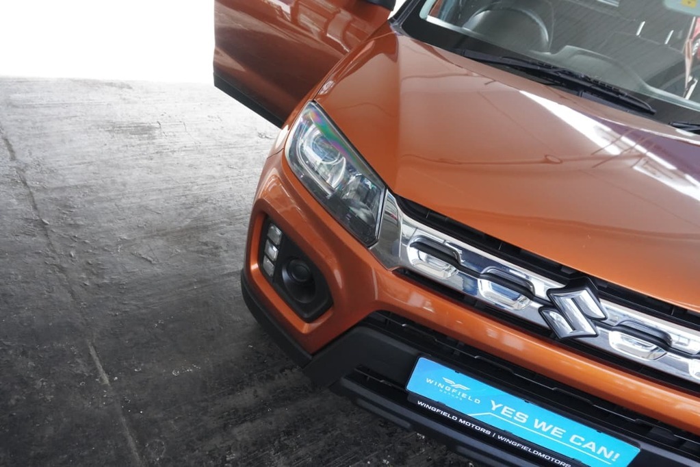 2021 SUZUKI VITARA, Orange, 98000Kms, Automatic, , Petrol, R214 900, Bellville