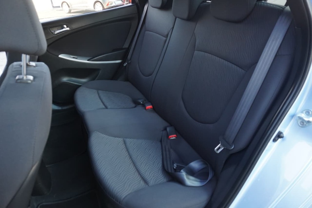 2013 HYUNDAI ACCENT, Blue, 156153Kms, Automatic, Sedan, Petrol, R134 990, Bellville