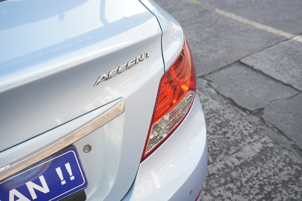 2013 HYUNDAI ACCENT, Blue, 156153Kms, Automatic, Sedan, Petrol, R134 990, Bellville