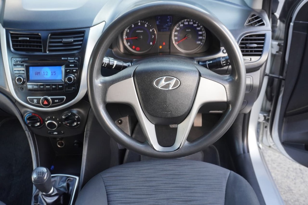 2016 HYUNDAI ACCENT, Silver, 184332Kms, Manual, Sedan, Petrol, R139 990, Wingfield Motors Bellville