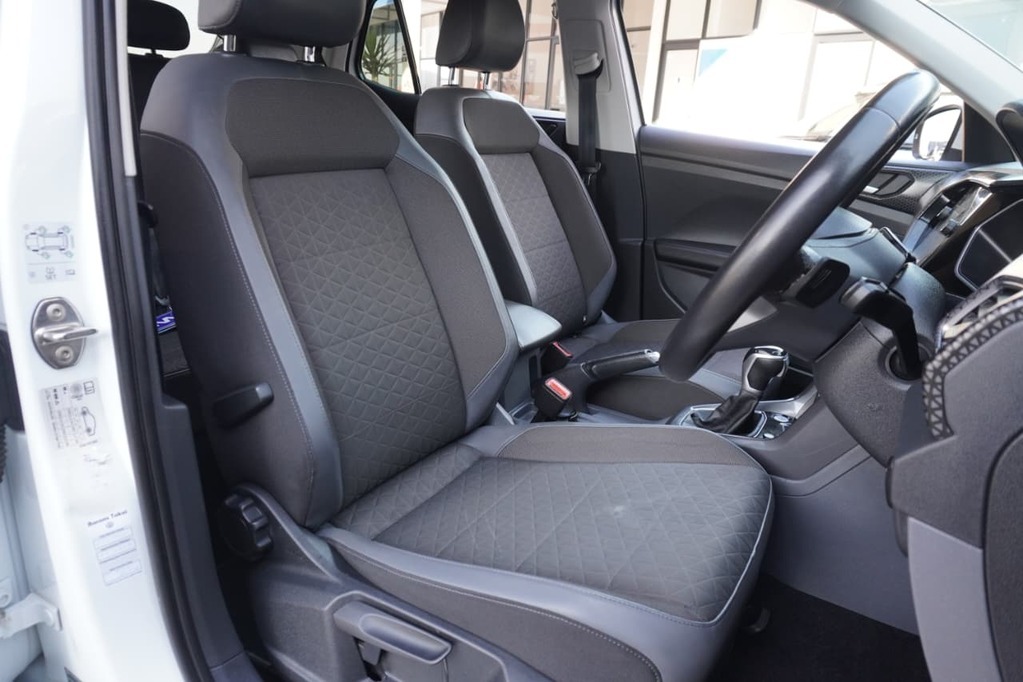 2020 VOLKSWAGEN T-CROSS, White, 109500Kms, Automatic, SUV, Petrol, R269 900, Wingfield Motors Bellville