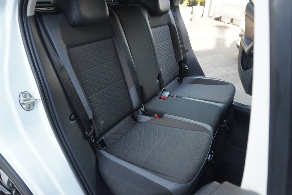 2020 VOLKSWAGEN T-CROSS, White, 109500Kms, Automatic, SUV, Petrol, R269 900, Wingfield Motors Bellville