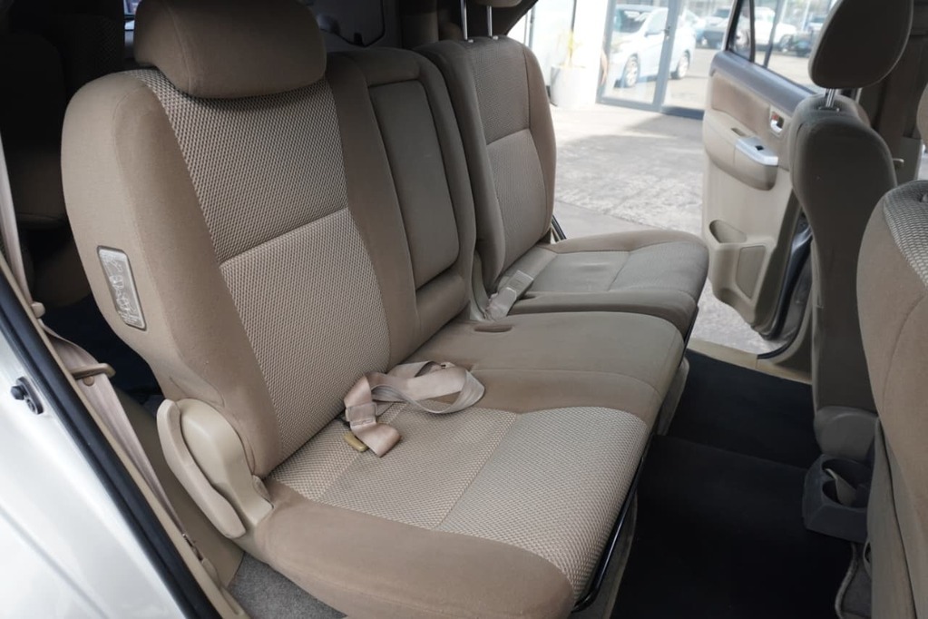 2013 TOYOTA FORTUNER, Silver, 352700Kms, Manual, SUV, Diesel, R239 990, Wingfield Motors Bellville