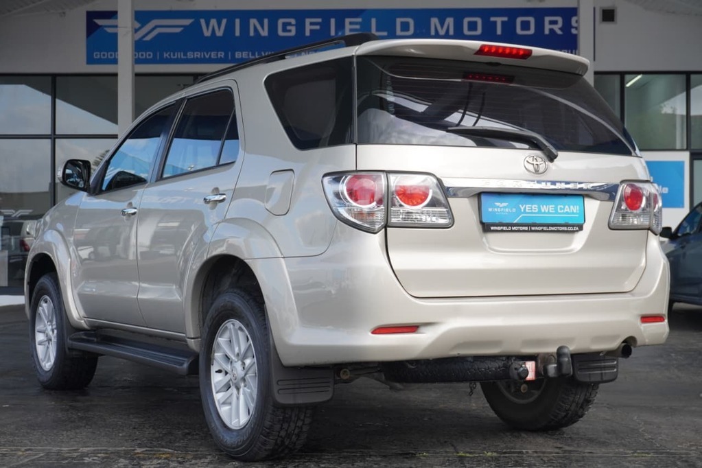 2013 TOYOTA FORTUNER, Silver, 352700Kms, Manual, SUV, Diesel, R239 990, Wingfield Motors Bellville