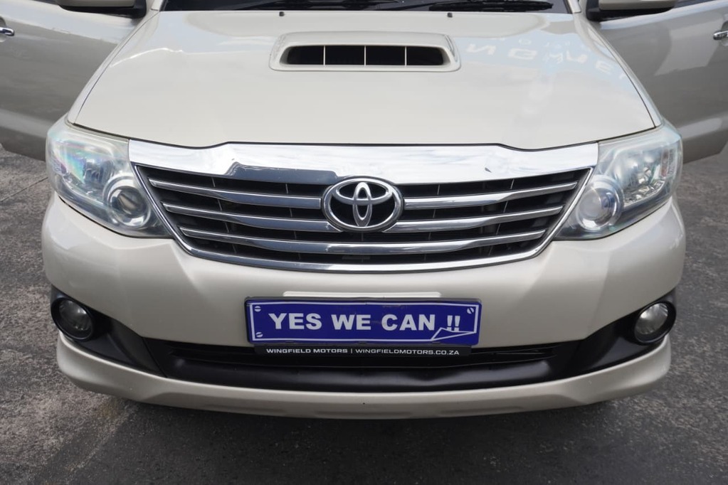 2013 TOYOTA FORTUNER, Silver, 352700Kms, Manual, SUV, Diesel, R239 990, Wingfield Motors Bellville