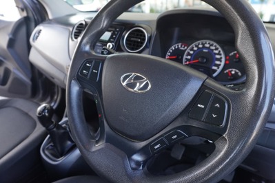 2018 HYUNDAI i10, Charcoal, 143384Kms, Manual, Hatchback, Petrol, R129 990, Wingfield Motors Bellville