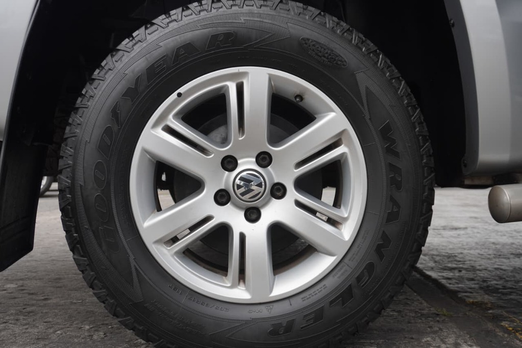2015 VOLKSWAGEN AMAROK, Silver, 224300Kms, Manual, Bakkie Double Cab, Diesel, R259 900, Wingfield Motors Bellville