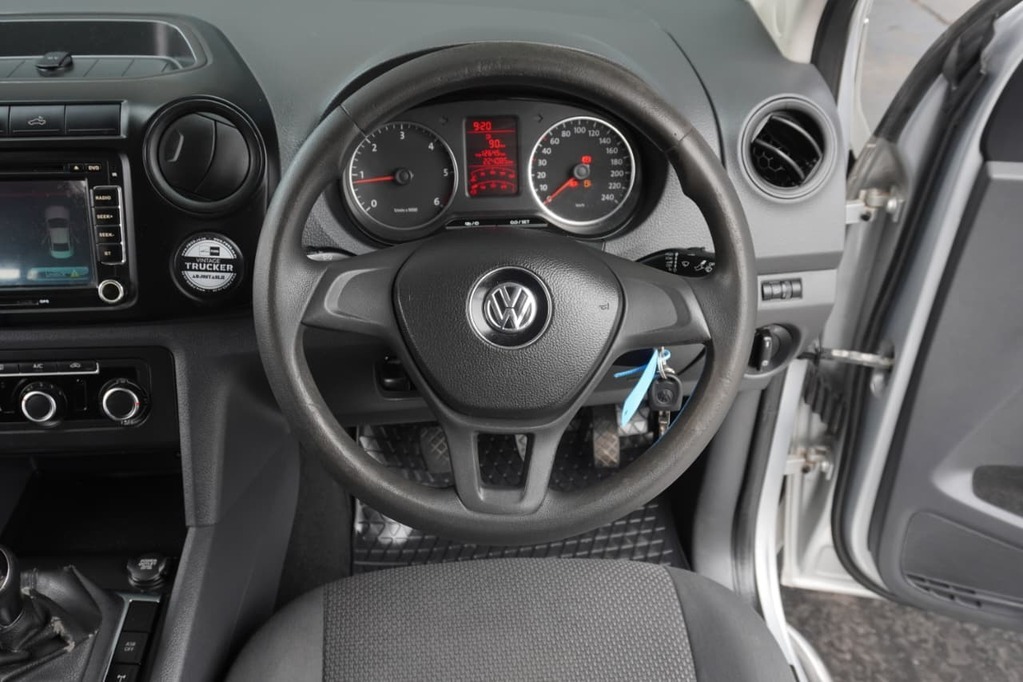 2015 VOLKSWAGEN AMAROK, Silver, 224300Kms, Manual, Bakkie Double Cab, Diesel, R259 900, Wingfield Motors Bellville