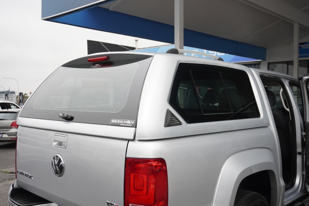 2015 VOLKSWAGEN AMAROK, Silver, 224300Kms, Manual, Bakkie Double Cab, Diesel, R259 900, Wingfield Motors Bellville