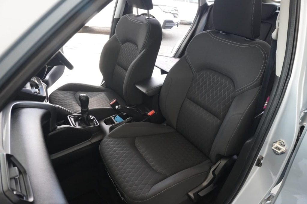 2025 TOYOTA URBAN CRUISER, Blue, 32500Kms, Manual, SUV, Petrol, R299 900, Wingfield Motors Bellville