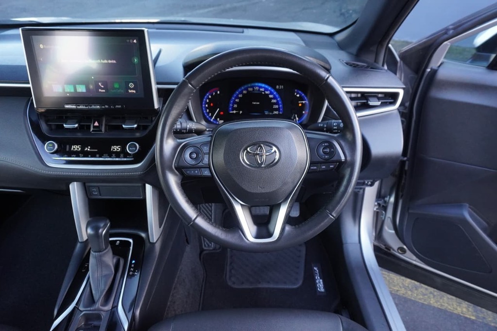 2025 TOYOTA COROLLA CROSS, Silver, 41000Kms, Automatic, SUV, Petrol, R369 900, Wingfield Motors Bellville
