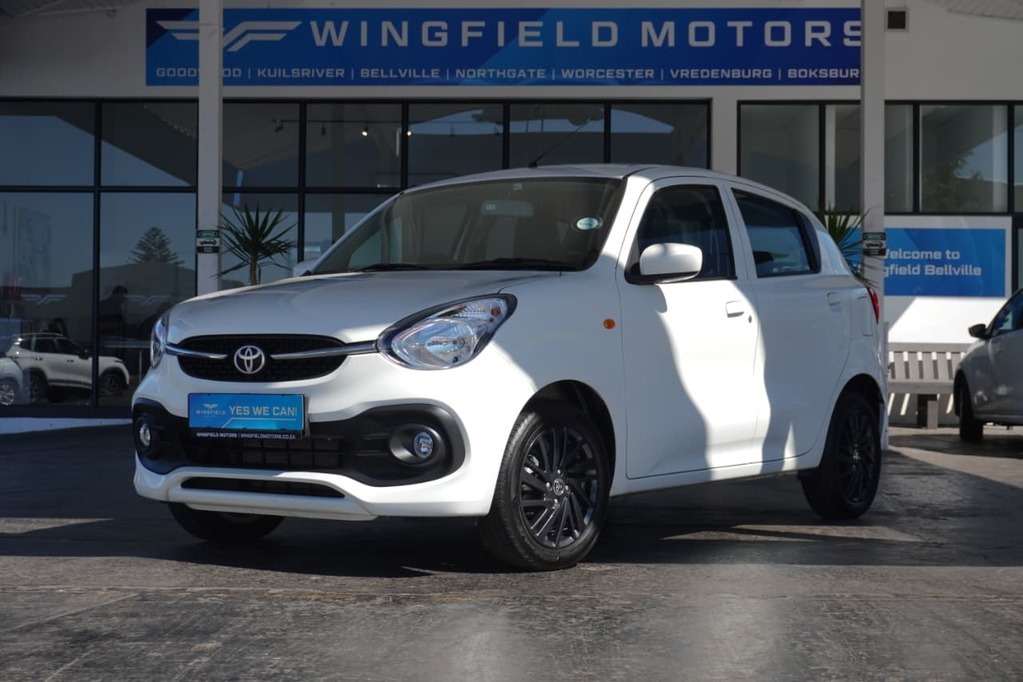 2025 TOYOTA VITZ, White, 14500Kms, Manual, Hatchback, Petrol, R189 900, Wingfield Motors Bellville