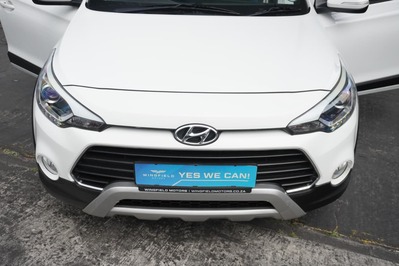 2019 HYUNDAI i20, White, 93950Kms, Manual, Hatchback, Petrol, R189 900, Wingfield Motors Bellville