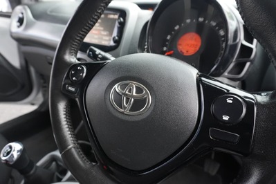 2018 TOYOTA AYGO, Silver, 143900Kms, Manual, Hatchback, Petrol, R134 900, Wingfield Motors Bellville