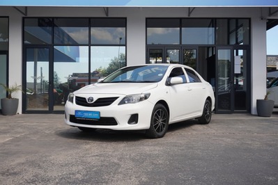 2015 TOYOTA COROLLA QUEST, White, 148301Kms, Automatic, Sedan, Petrol, R149 900, Wingfield Motors Bellville