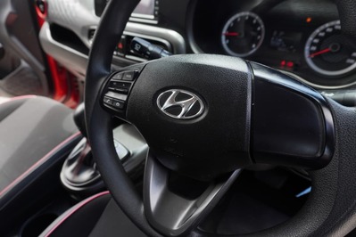 2023 HYUNDAI i10, Red, 78628Kms, Automatic, Hatchback, Petrol, R189 900, Wingfield Motors Bellville