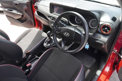 2023 HYUNDAI i10, Red, 78628Kms, Automatic, Hatchback, Petrol, R189 900, Wingfield Motors Bellville