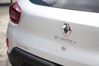 2020 RENAULT KWID, Silver, 94887Kms, Manual, Hatchback, Petrol, R119 900, Wingfield Motors Bellville