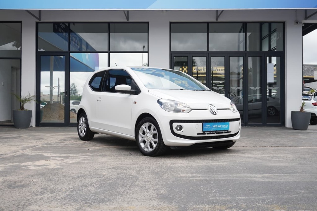 2015 VOLKSWAGEN UP, White, 120347Kms, Manual, Hatchback, Petrol, R124 900, Wingfield Motors Bellville