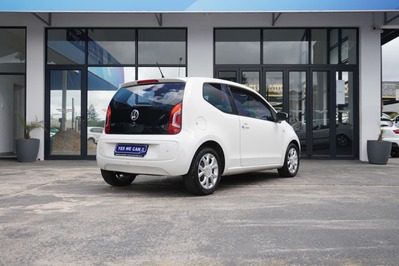 2015 VOLKSWAGEN UP, White, 120347Kms, Manual, Hatchback, Petrol, R124 900, Wingfield Motors Bellville