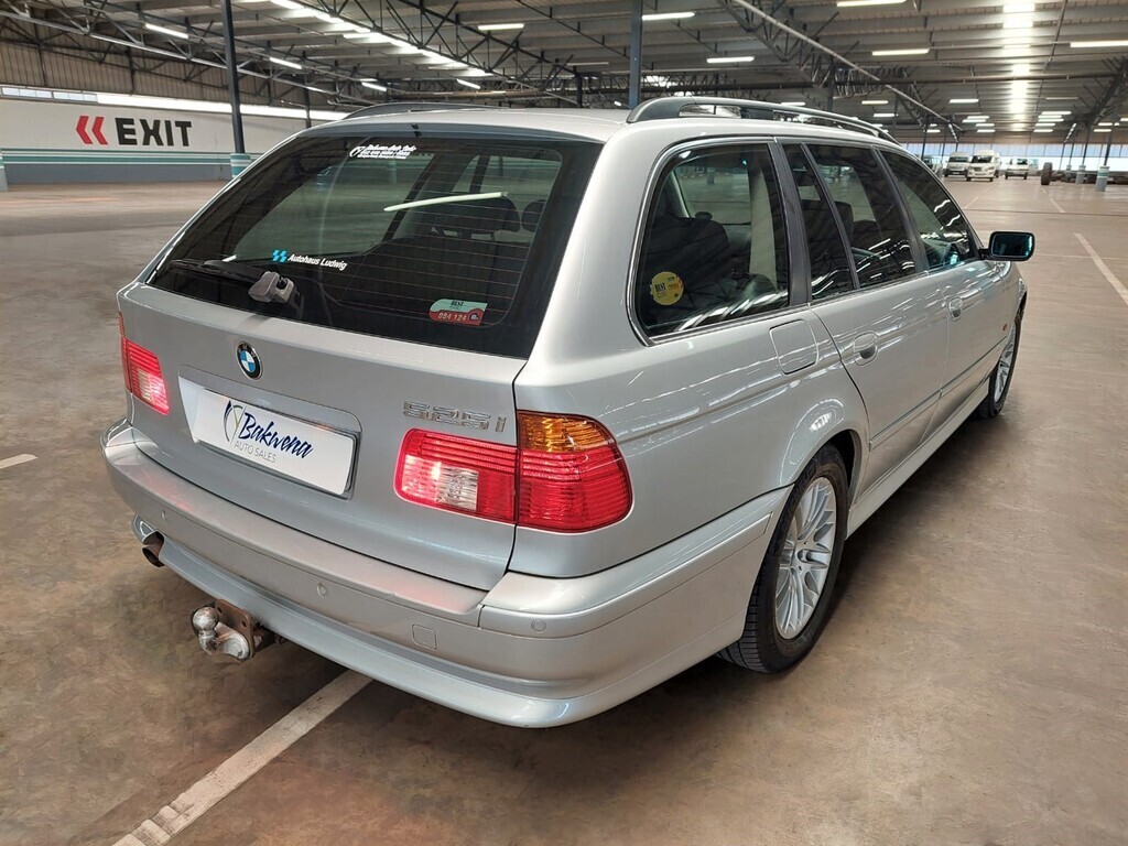 BMW 525i (E39) Touring Auto for sale - R 119 950 | Carfind.co.za