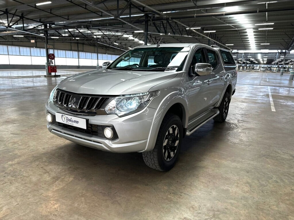 Thumbnail Image Thumbnail Image