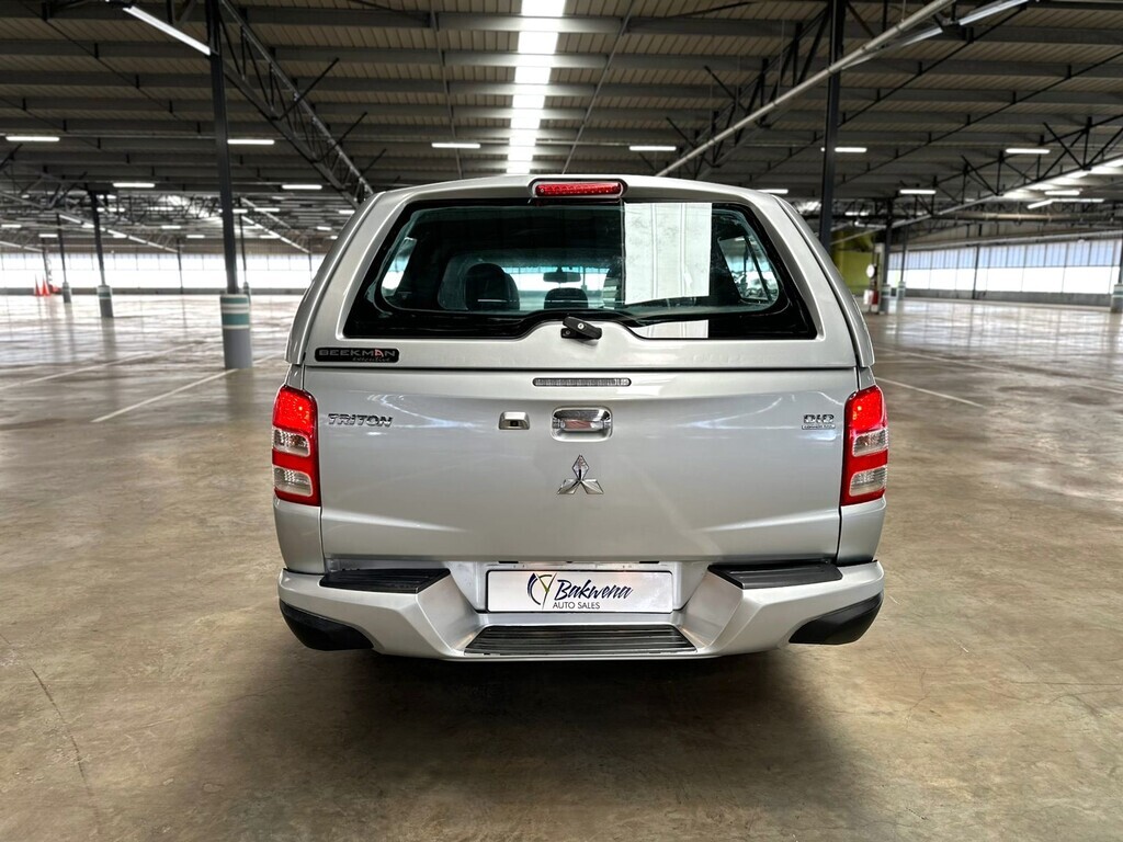 Thumbnail Image Thumbnail Image